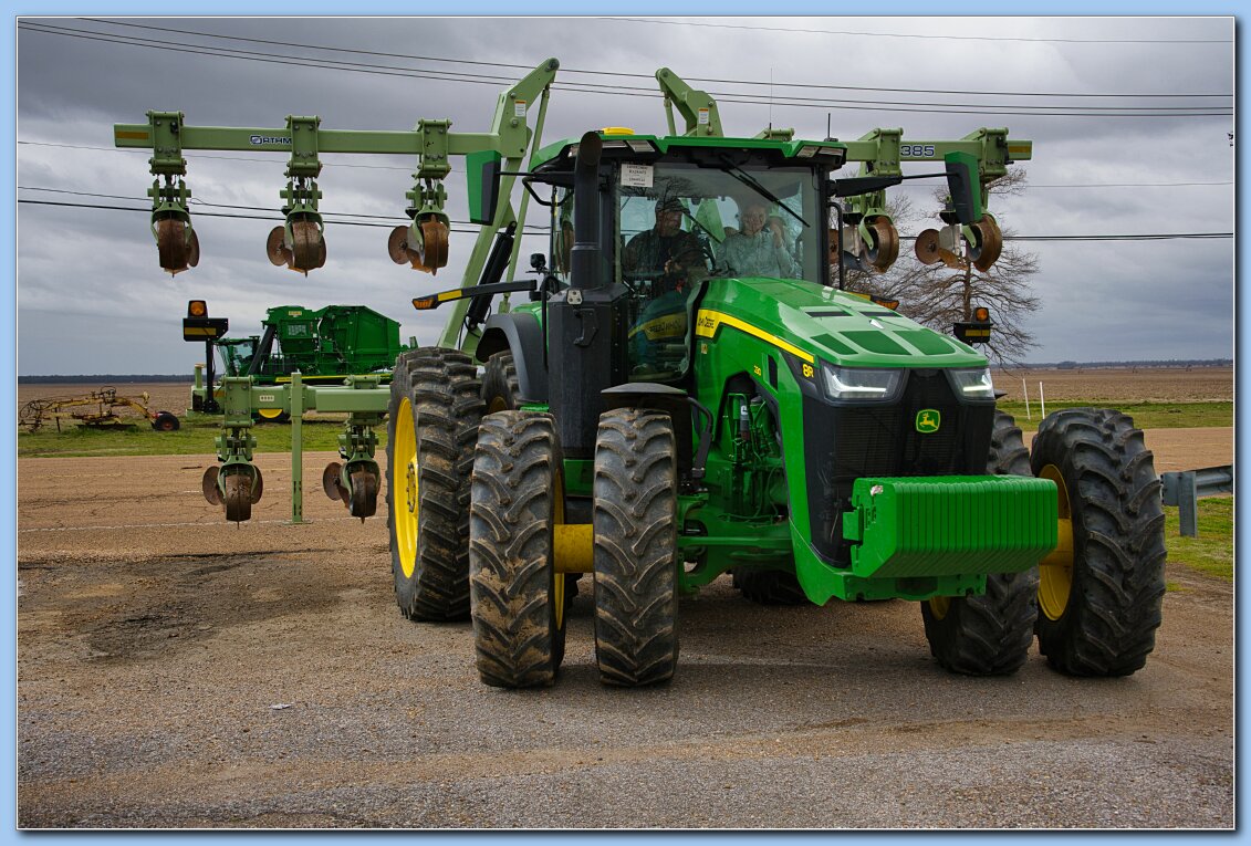 MKO Tractor-01